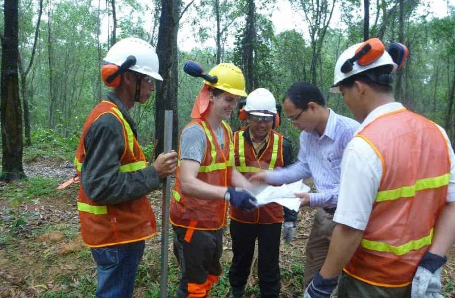 Group photo, sustainable forestry lesson in Vietnam